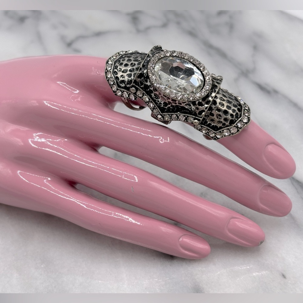 Antique Silver Tone & Crystal FINGER Knuckle Ring‎